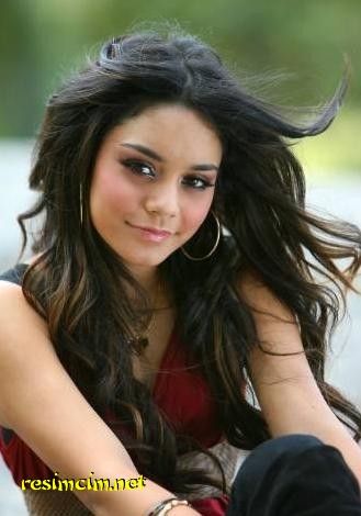 vanessa_hudgens00.jpg